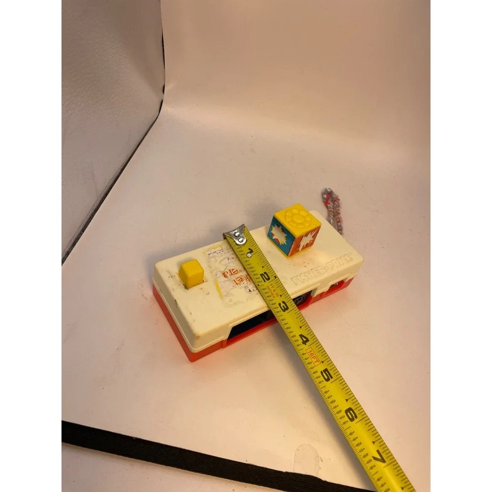 Vintage Fisher Price Toy Pocket Camera 1974 #464 Instamatic Zoo Pictures Works